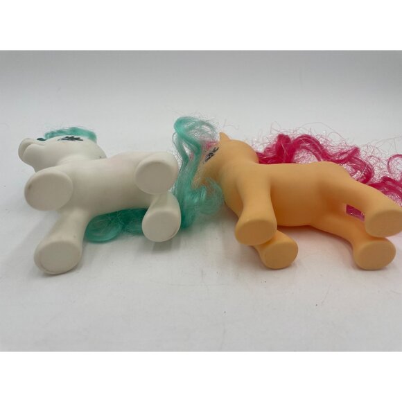 2 Vintage 1982 Hasbro My Little Pony Unicorn Figure Pair - Picture 6 of 12